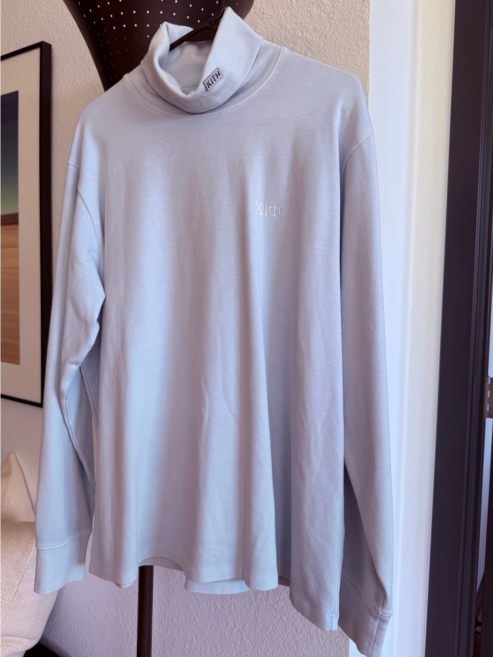 Kith Men’s Light Blue Turtleneck Sweater